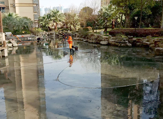 安龙景观池淤泥清理